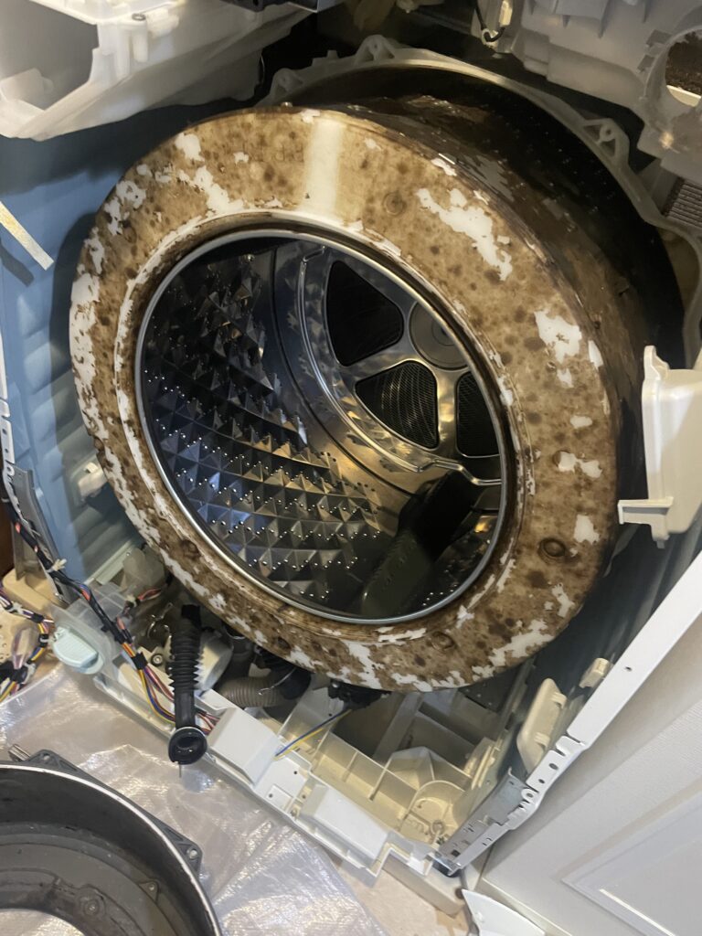 ドラム式洗濯機分解クリーニング:Panasonic NA-VX7200L乾燥使わないと