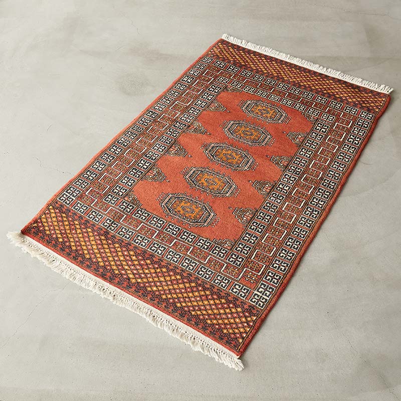 ヴィンテージラグ トライバルラグ パキスタン（95×33cm）赤 茶