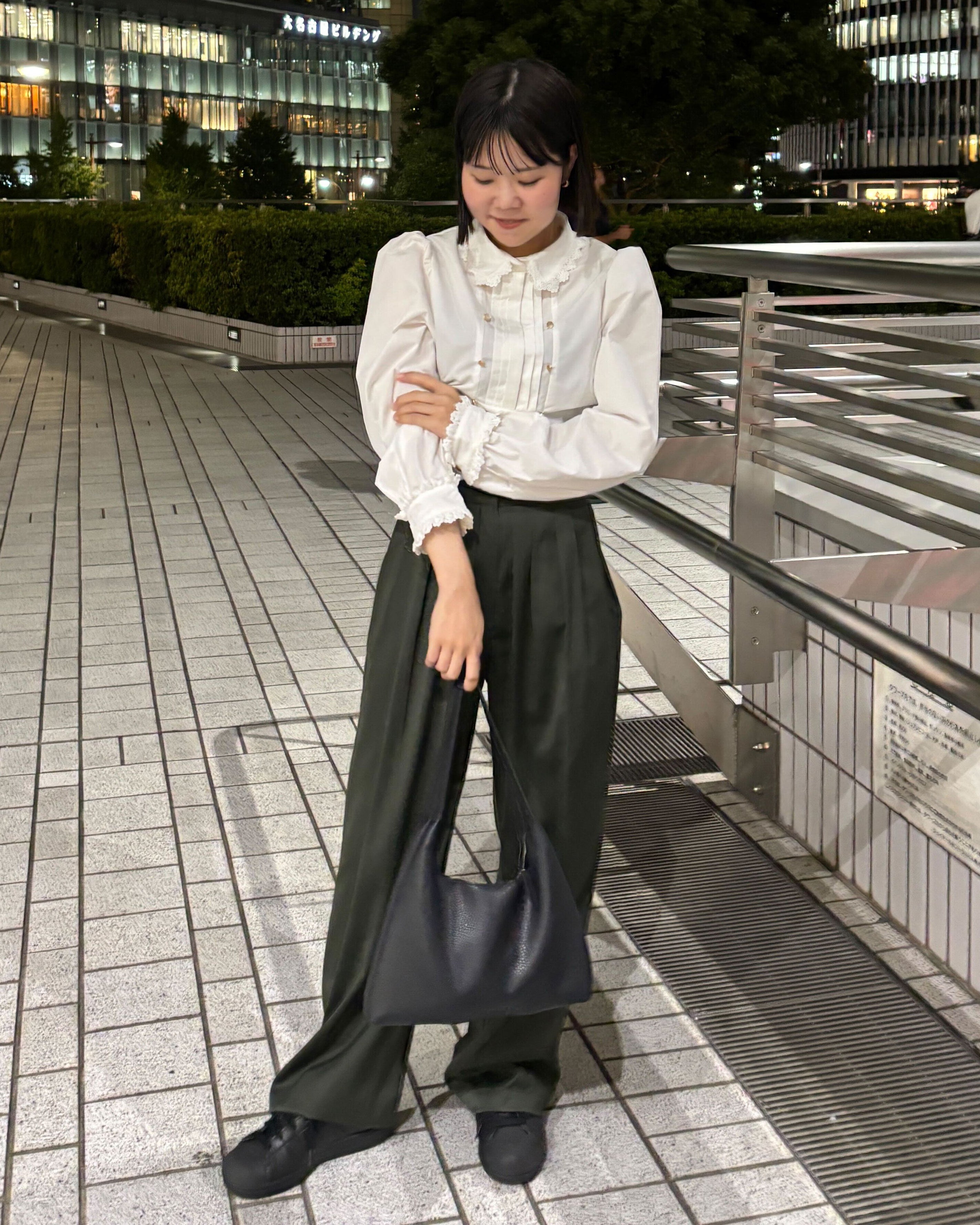 BIBIY. MADE | CLAIRE BUTTONS BLOUSE｜Bibiy.