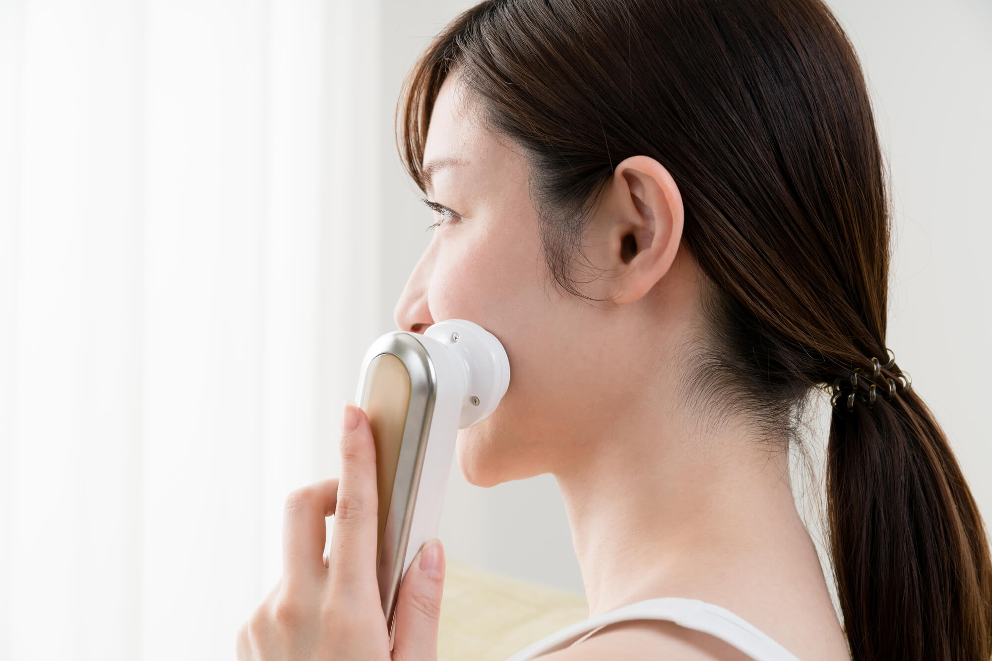 2025年最新】小顔美顔器おすすめ18選！人気商品を比較 | 美cuol