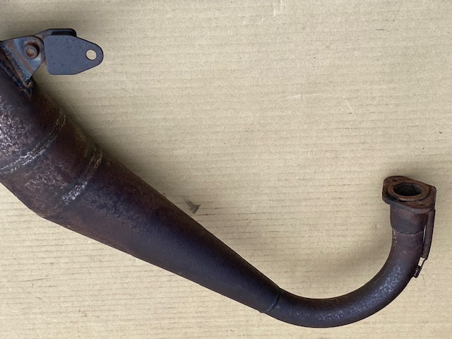 売約済み】RG50ガンマ用の社外チャンバーが入荷しました。 | バイク