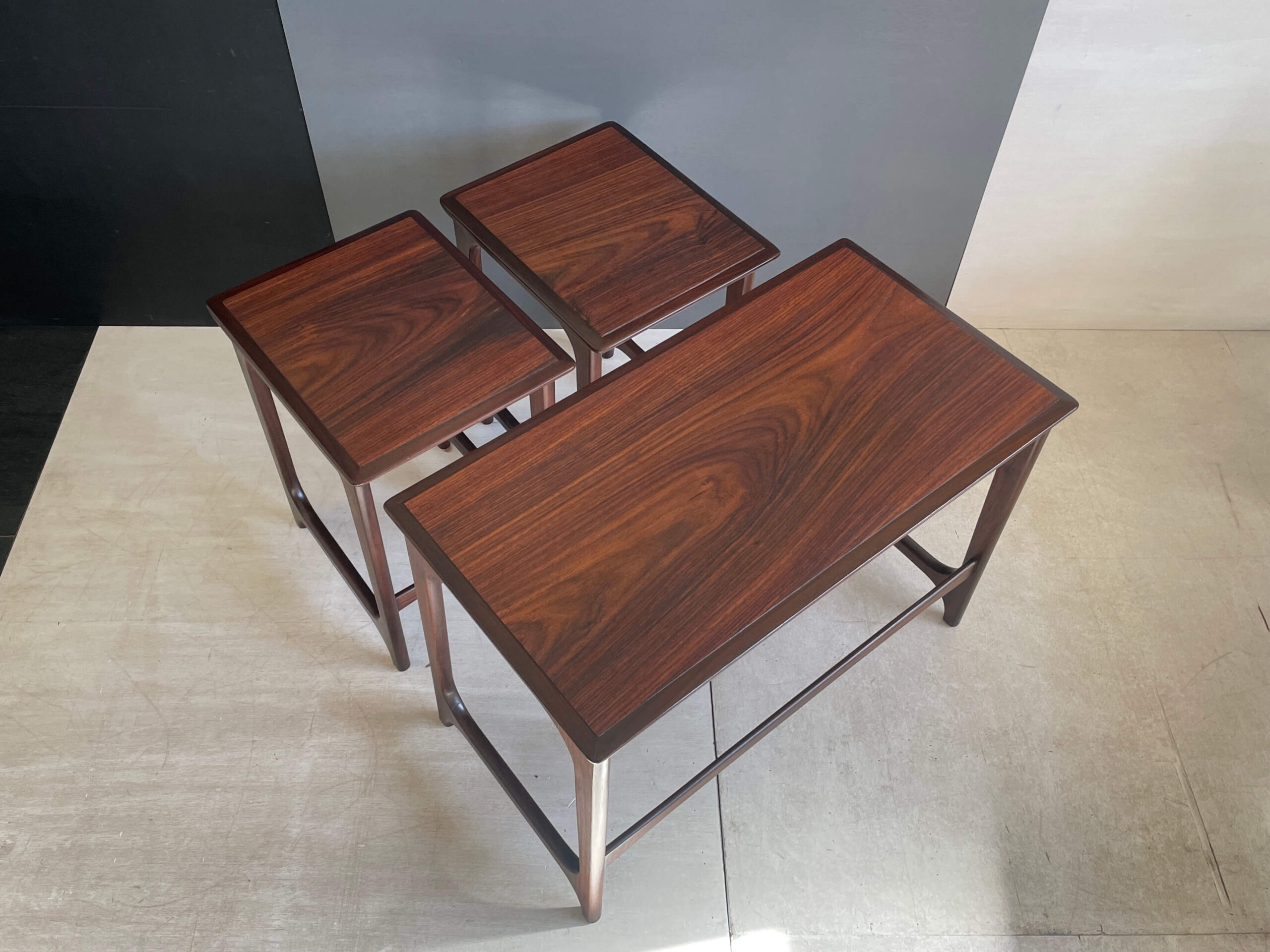 No.10216「ローズウッド ネストテーブル：オールドマルニ」SOLD