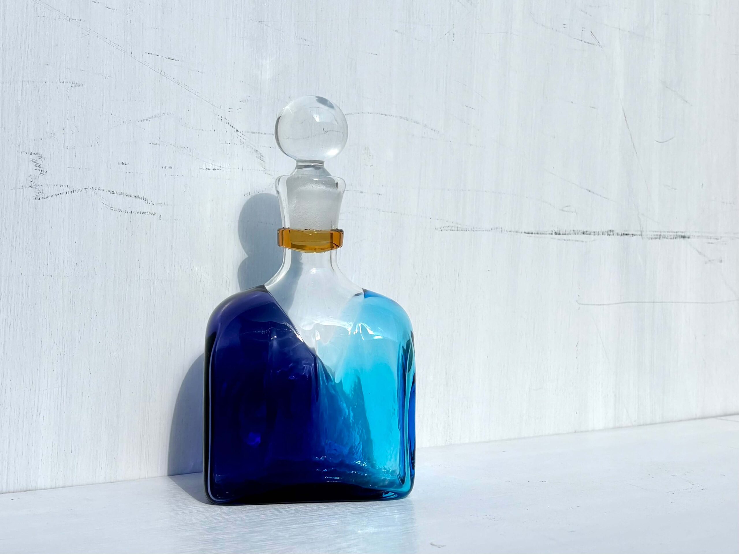 No.11529「津軽びいどろ デキャンタ：秋村 実」高さ22.5cm SOLD