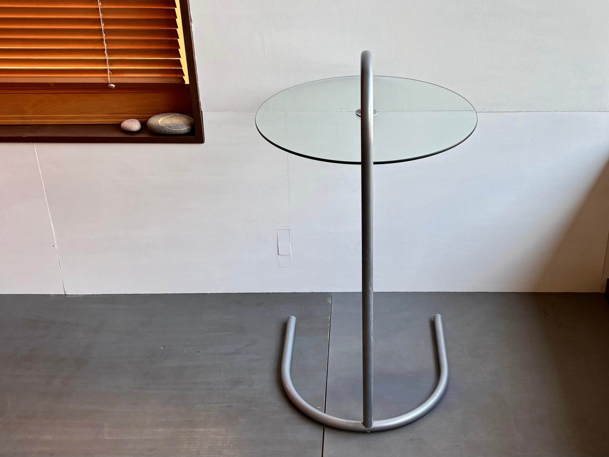 No.11787「オールドIKEA：サイドテーブル」高さ70cm SOLD | ボルト