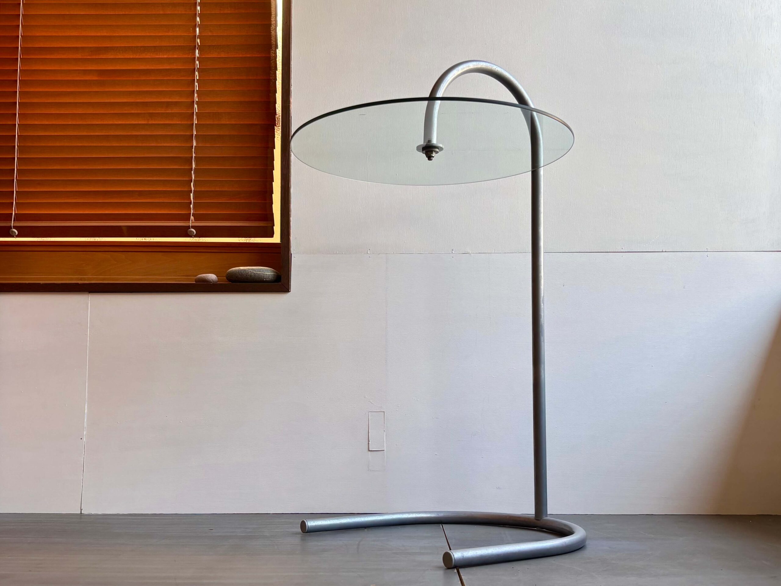 No.11787「オールドIKEA：サイドテーブル」高さ70cm SOLD | ボルト