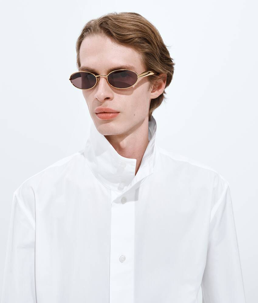 Sardine Oval Sunglasses in Gold/grey | Bottega Veneta US