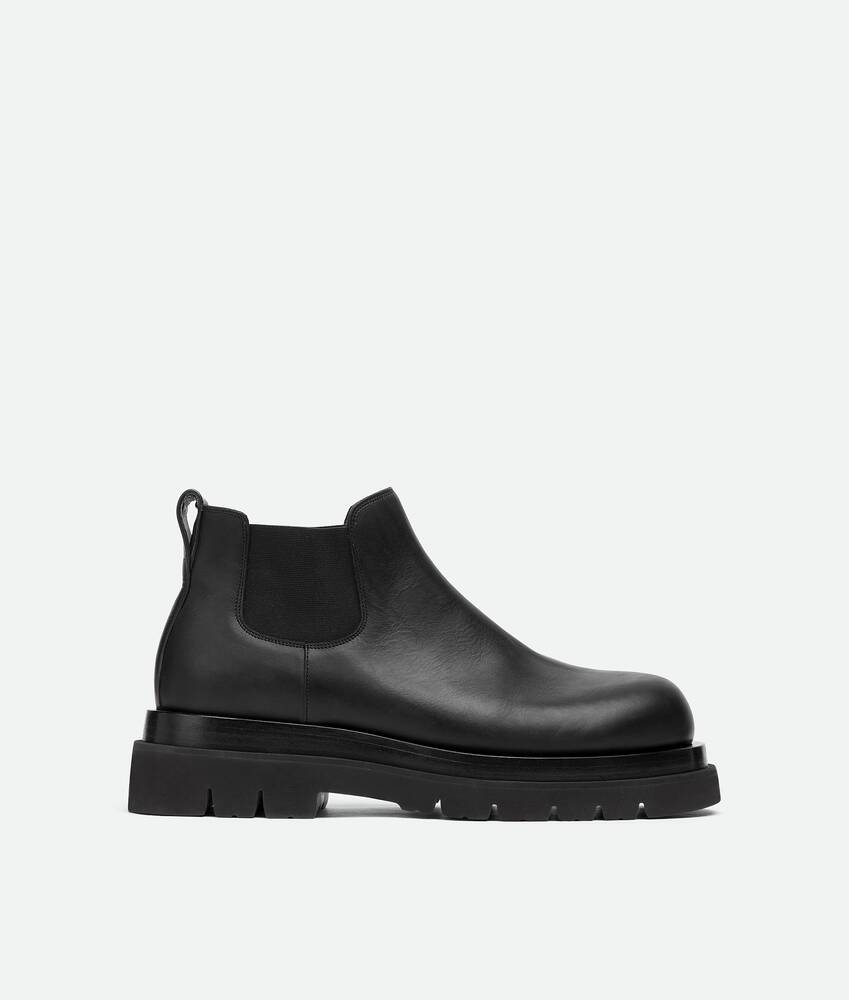 Men's Lug Chelsea Ankle Boot in Black | Bottega Veneta US