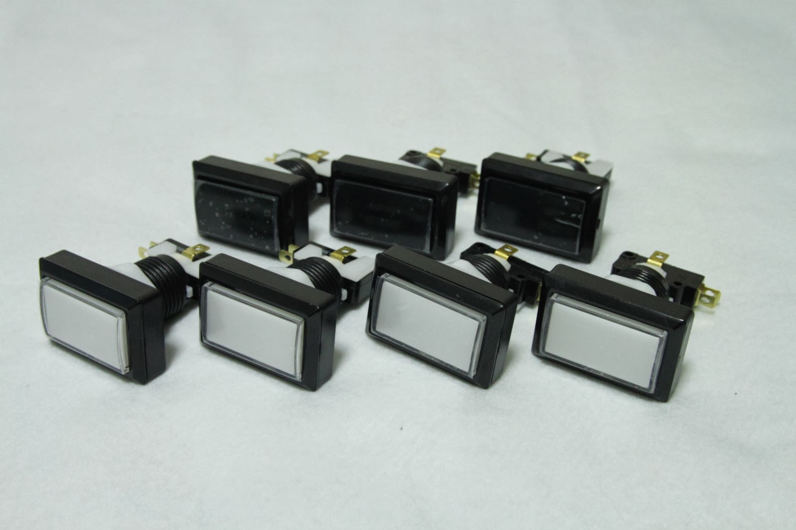 DAOボタンを手に入れたのでレビュー-ガジェットのある日常