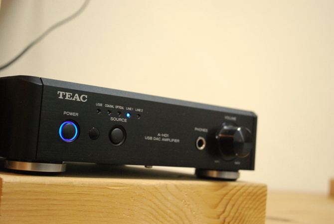 コンパクトなアンプ