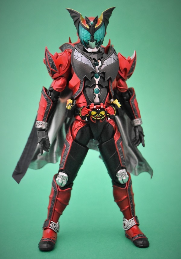 S.H.Figuarts（真骨彫製法） 仮面ライダーダークキバ | 魂の玩具箱