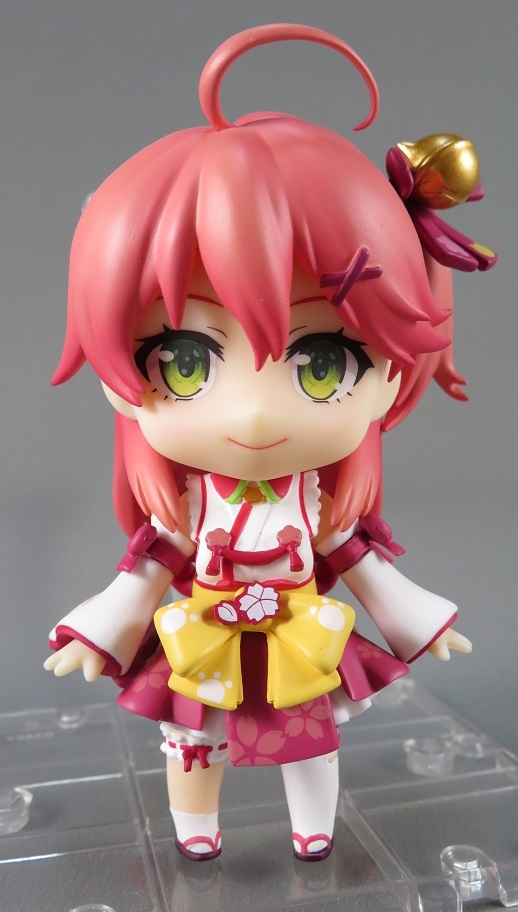 玩具レビュー ねんどろいど さくらみこ - 金のおにぎり玩具箱