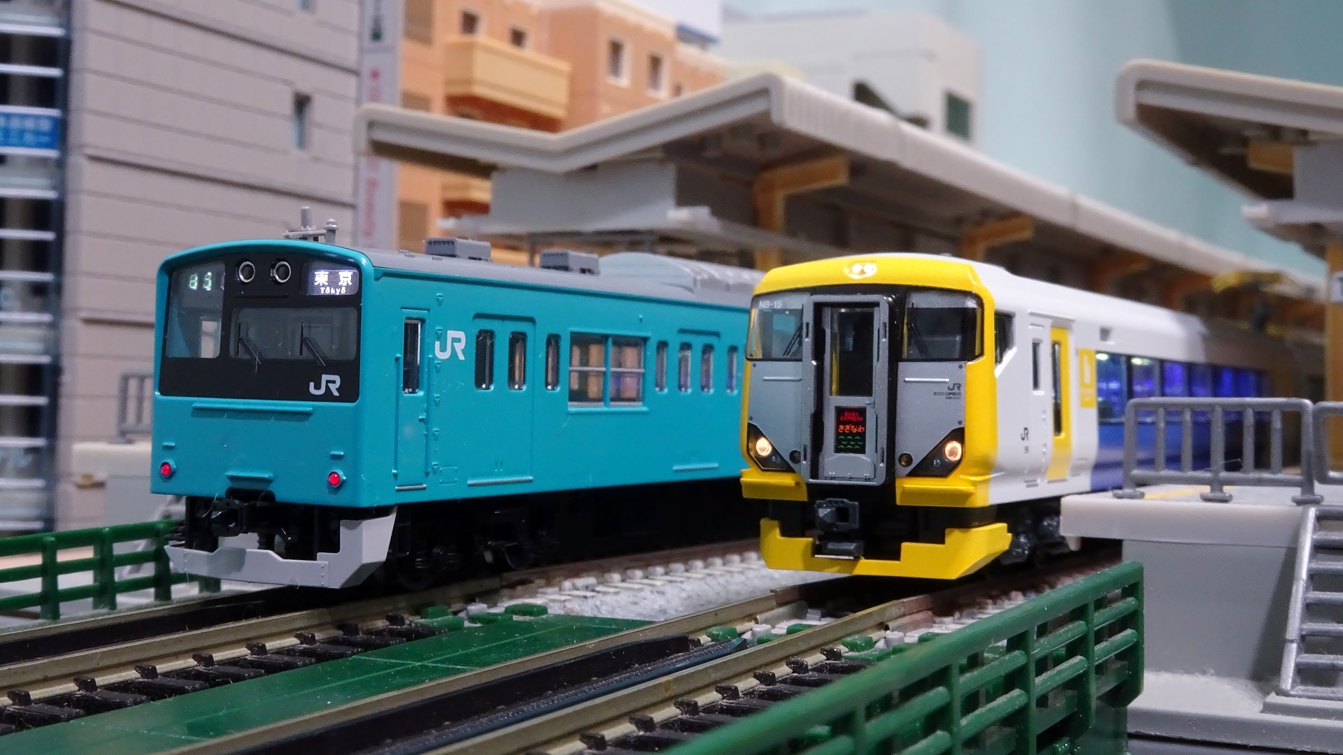 新車入線】JR 201系 京葉線 ースカイブルーの201系がTOMIXから