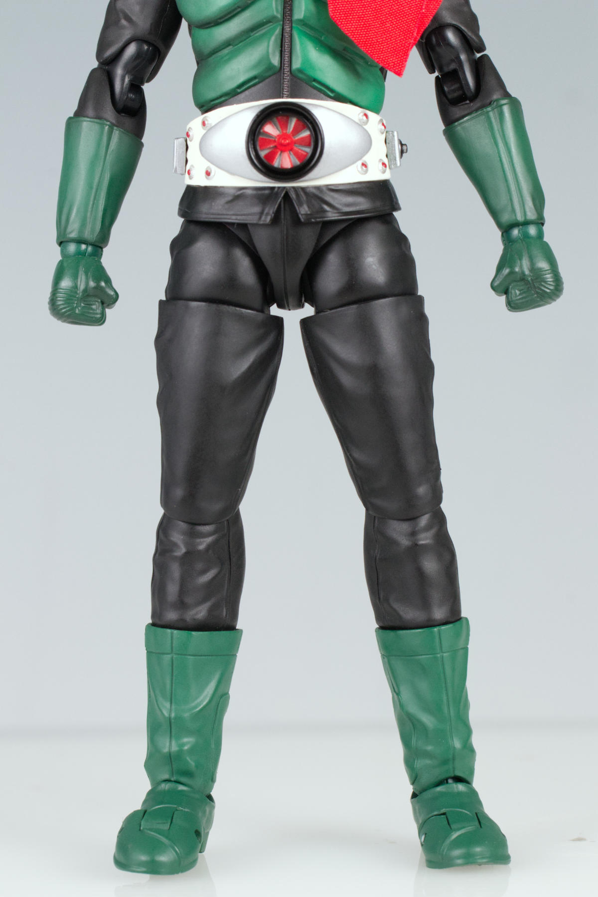 S.H.Figuarts（真骨彫製法）仮面ライダー1号（桜島Ver.） 栄光の昭和