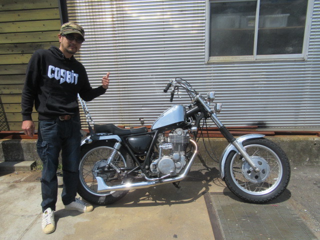 SR500 リア16インチ化 日帰りカスタム SR400 チョッパー ボバー