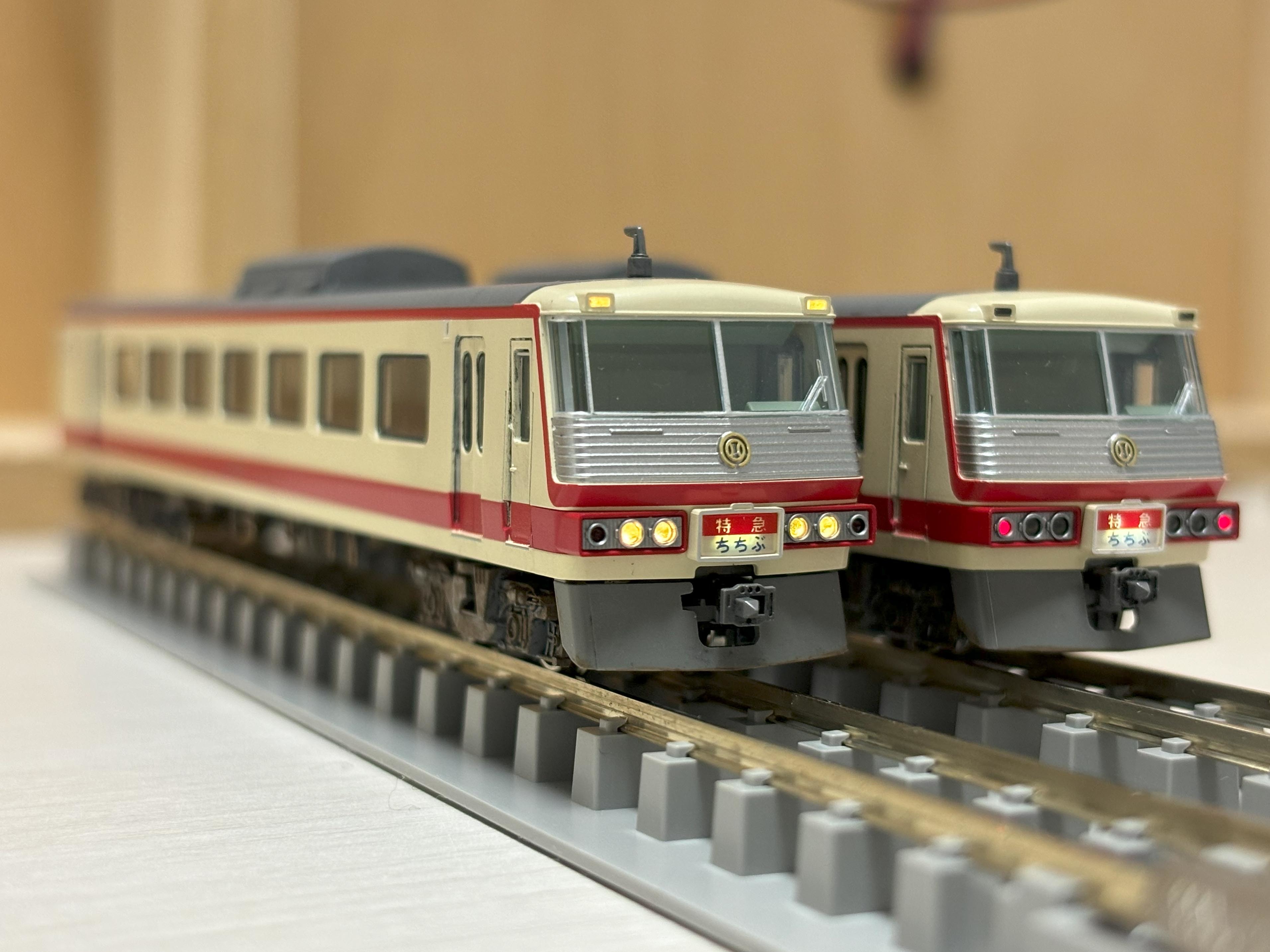KATO 10-1207 西武5000系「レッドアロー」の入線整備 | はんなり華鐵記