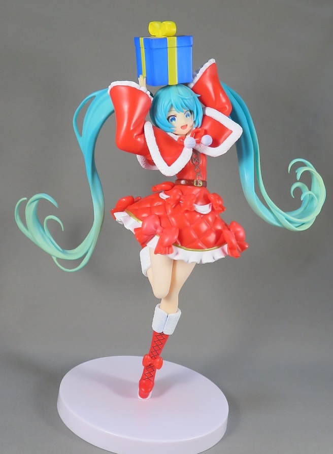 フィギュアレビュー Luminasta 初音ミク クリスマス2024 - 金の