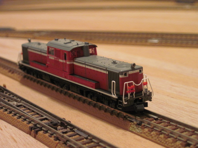 KATO DD51 500 中期 耐寒形（3灯形）入線 | かもつどっとこむブログ