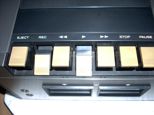 ◇希少な1975年製TEACカセットデッキ「A-440」の修復修理 VOL2 | ヨネ