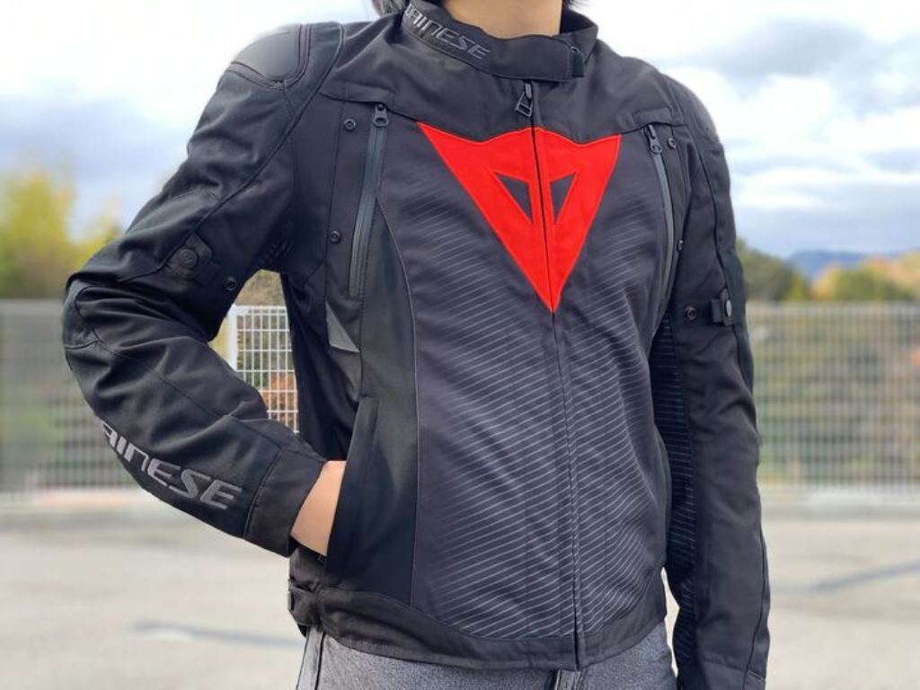 ダイネーゼ広島 Dainese Hiroshima | オフィシャルWEBサイト | ジャケット