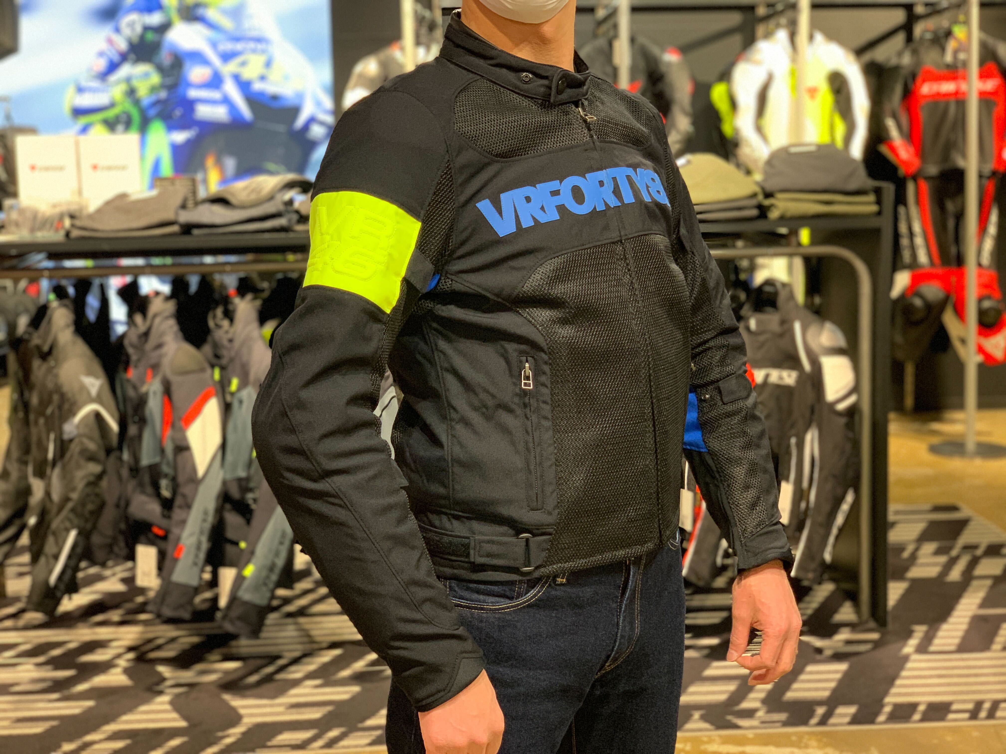 春夏向け】人気のメッシュジャケットのサイズ感&フィッティングを