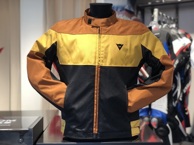 サマーシーズン+αで使用できる、新作”ELETTRICA AIR TEX JACKET”のご紹介