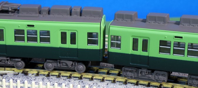 緑ツートンも既に懐かしの旧塗装、Bトレ京阪2400系をゲット