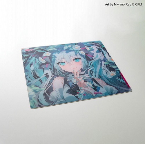 WALLHACK x 初音ミクのコラボレーションモデルがついに登場！ – 初音