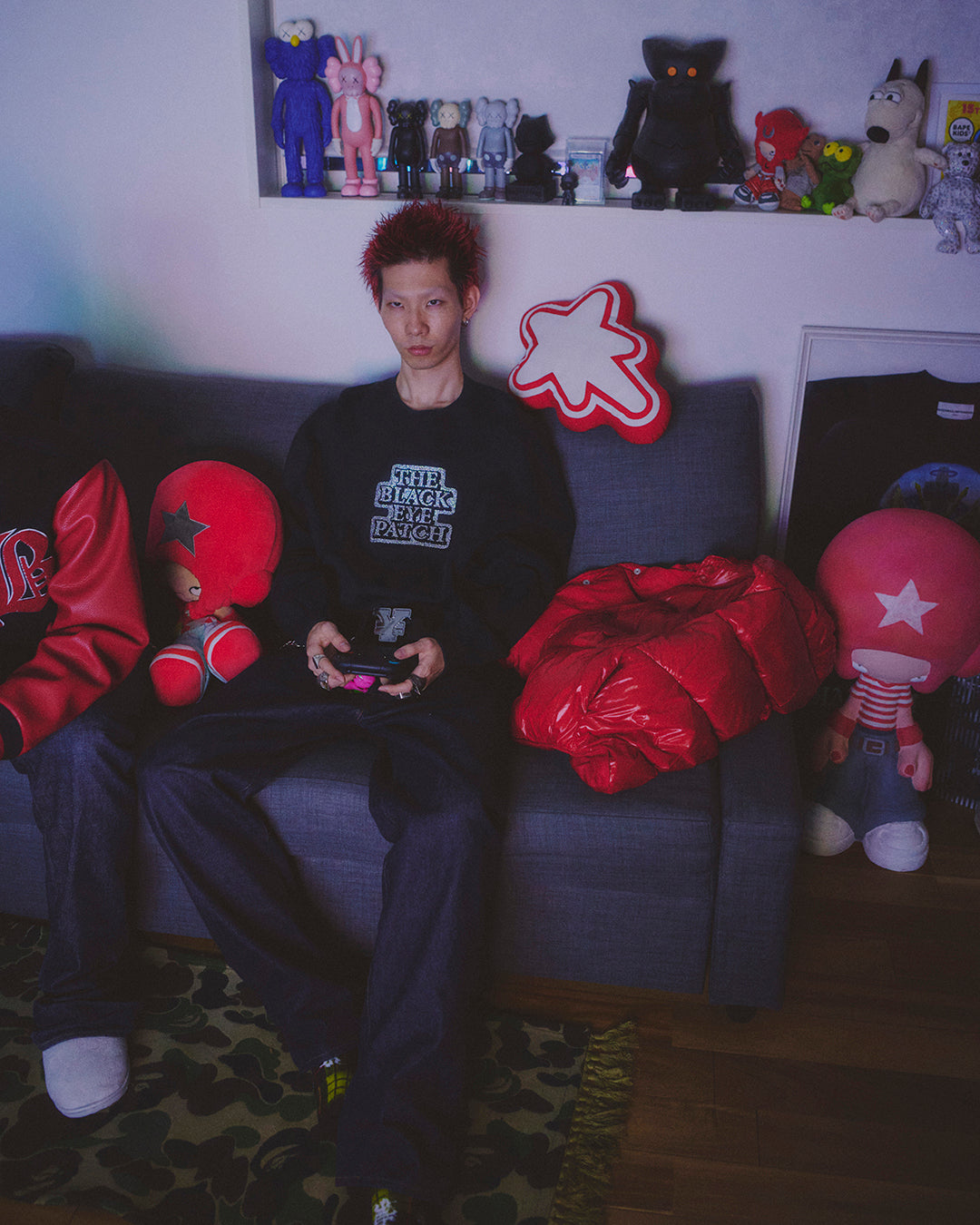 RHINESTONED OG LABEL CREW SWEAT BLACK – BlackEyePatch