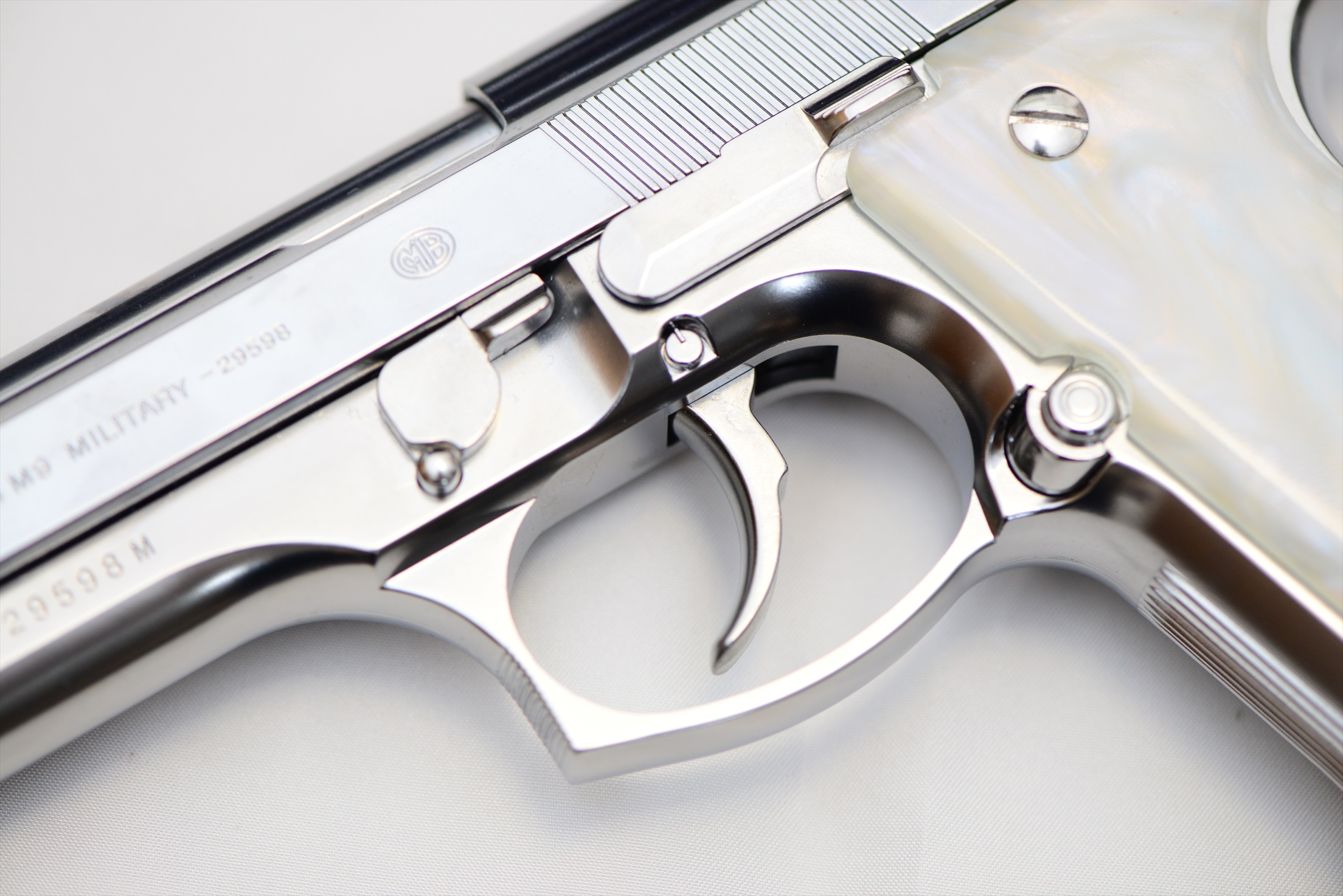 東京マルイ M92F ミリタリー クロームステンレス | 銀の備忘録