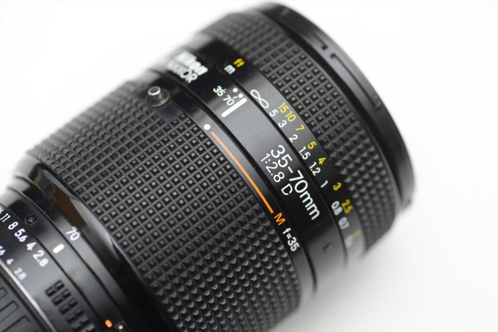 レビュー】Ai AF Zoom Nikkor 35-70mm F2.8D ① | 銀の備忘録