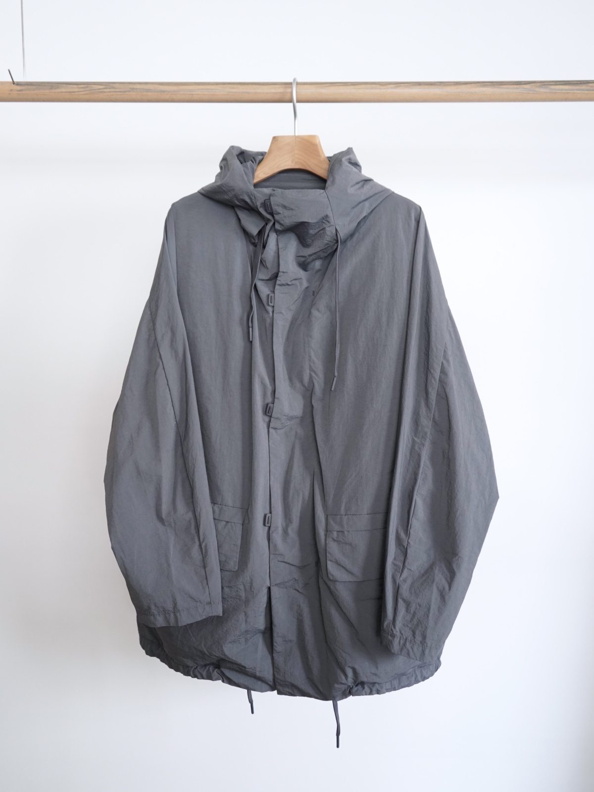 TEATORA」(テアトラ)SOUVENIR HUNTER M/L PACKABLE -GRAY-