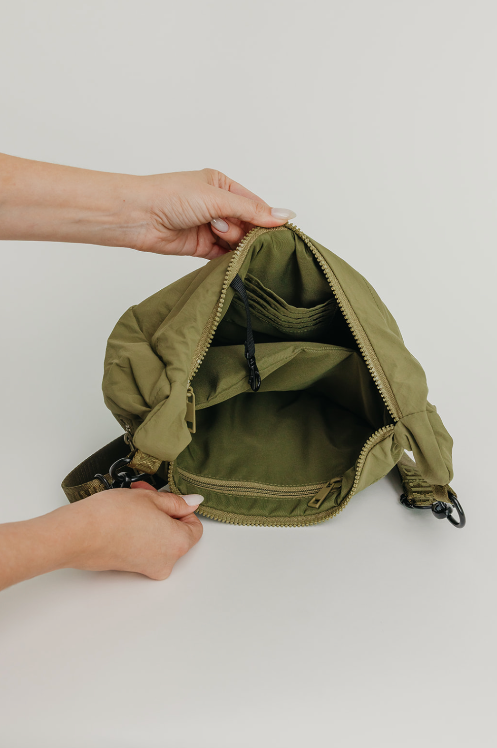 Basil Crescent Bag – Brixley Bags