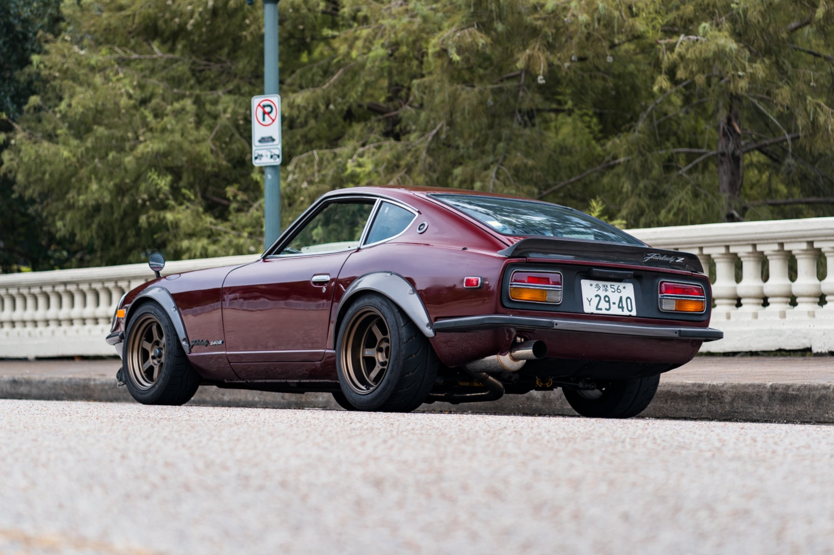 3.1L-Powered 1971 Nissan Fairlady Z G-Nose Conversion 5-Speed for