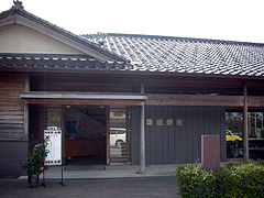 GWは「珠洲焼まつり」へ－[珠洲焼関連施設]－現代の作り手によって復興