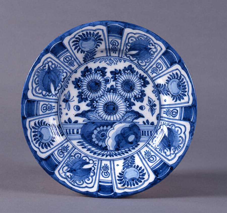 染付芙蓉手挿花文大皿 文化遺産オンライン