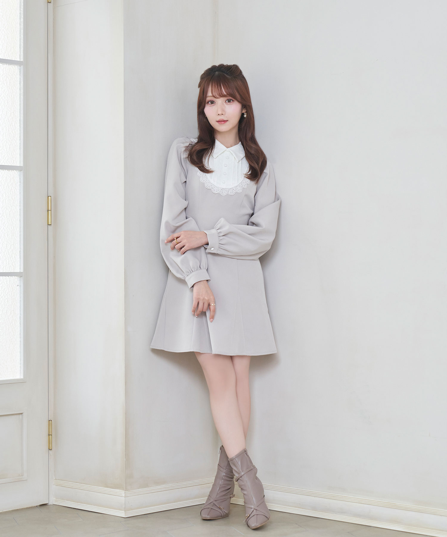 ONE-PIECE – BUNNY APARTMENT