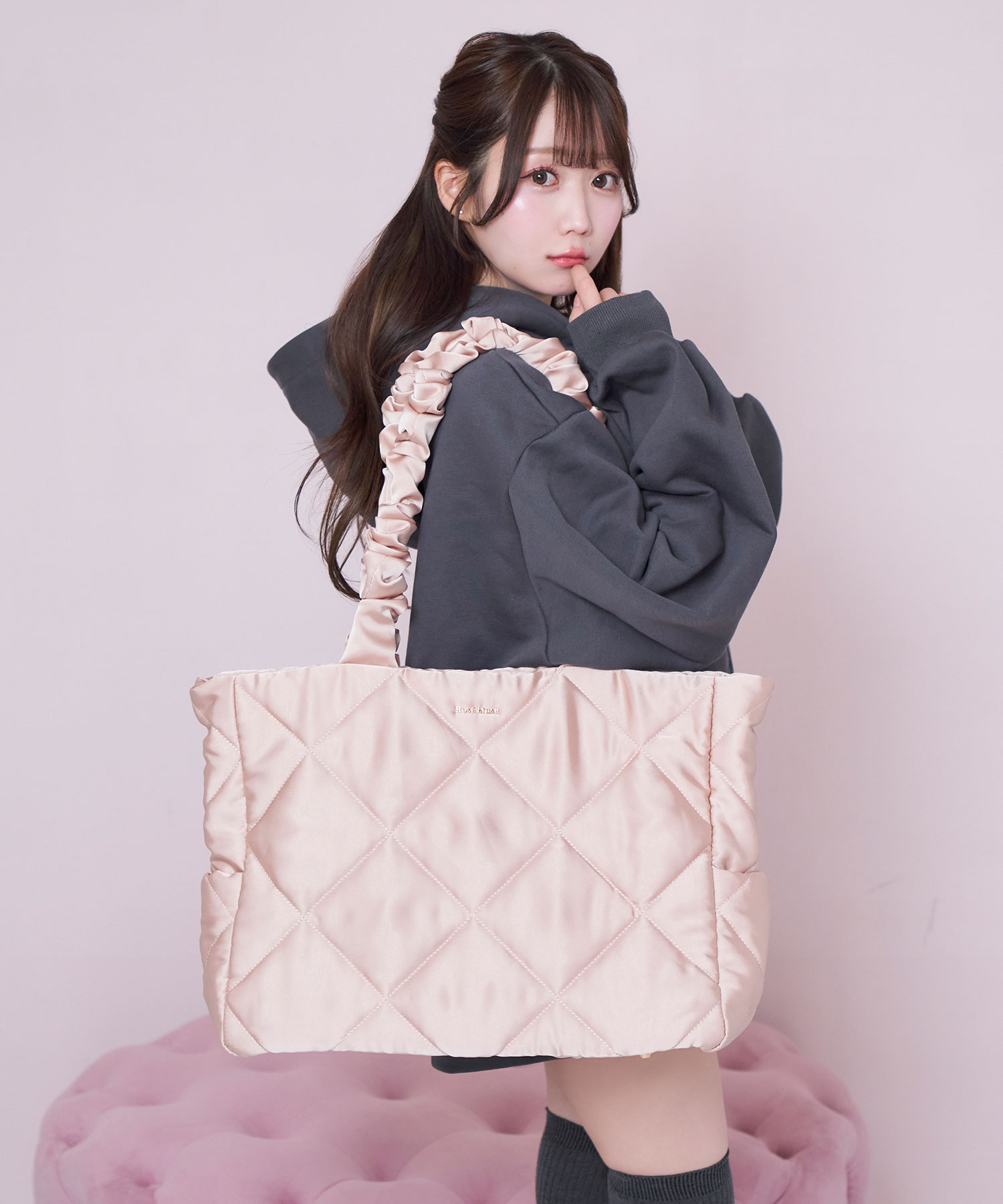 satin quilting big tote – BUNNY APARTMENT