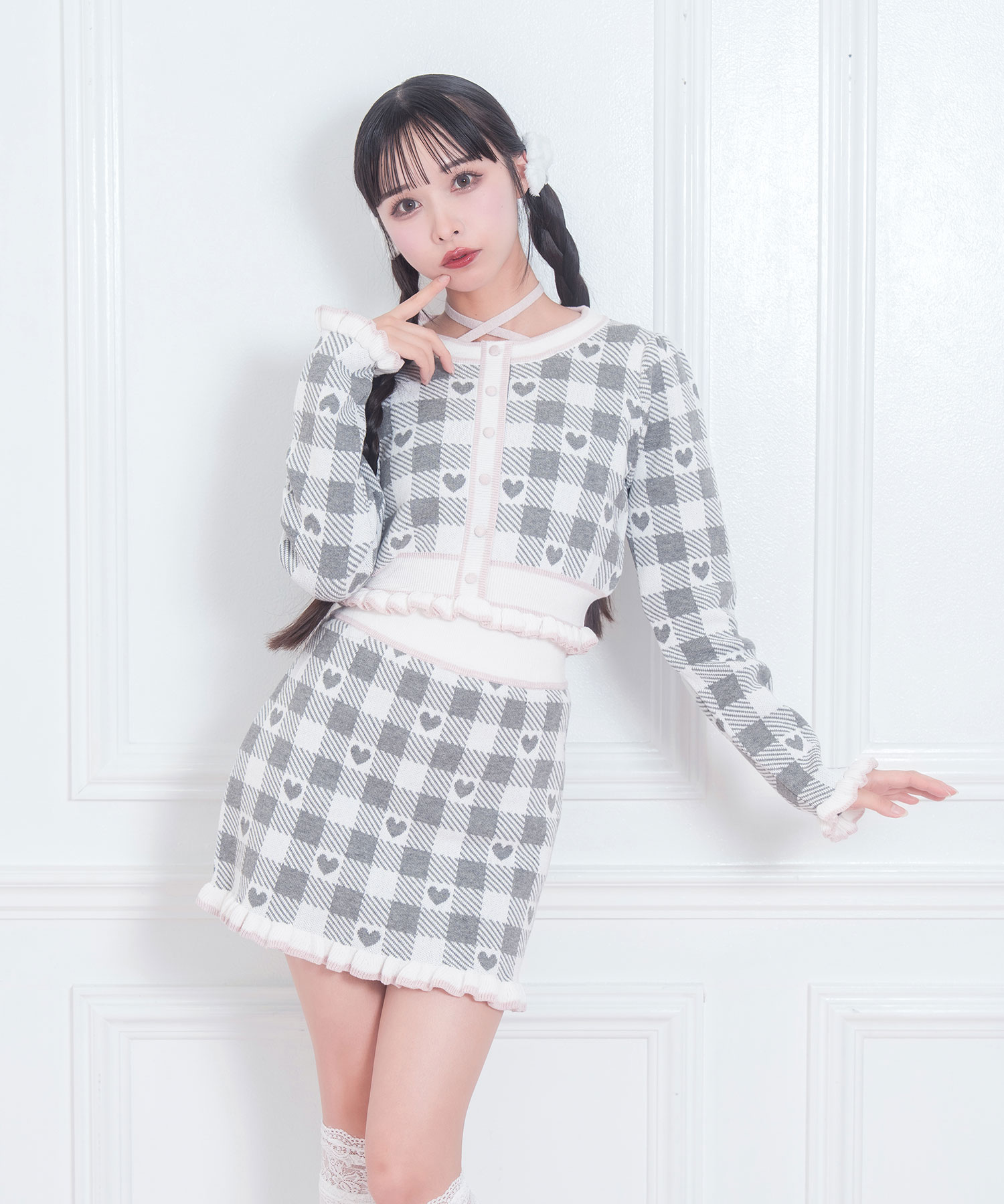 SET UP – BUNNY APARTMENT