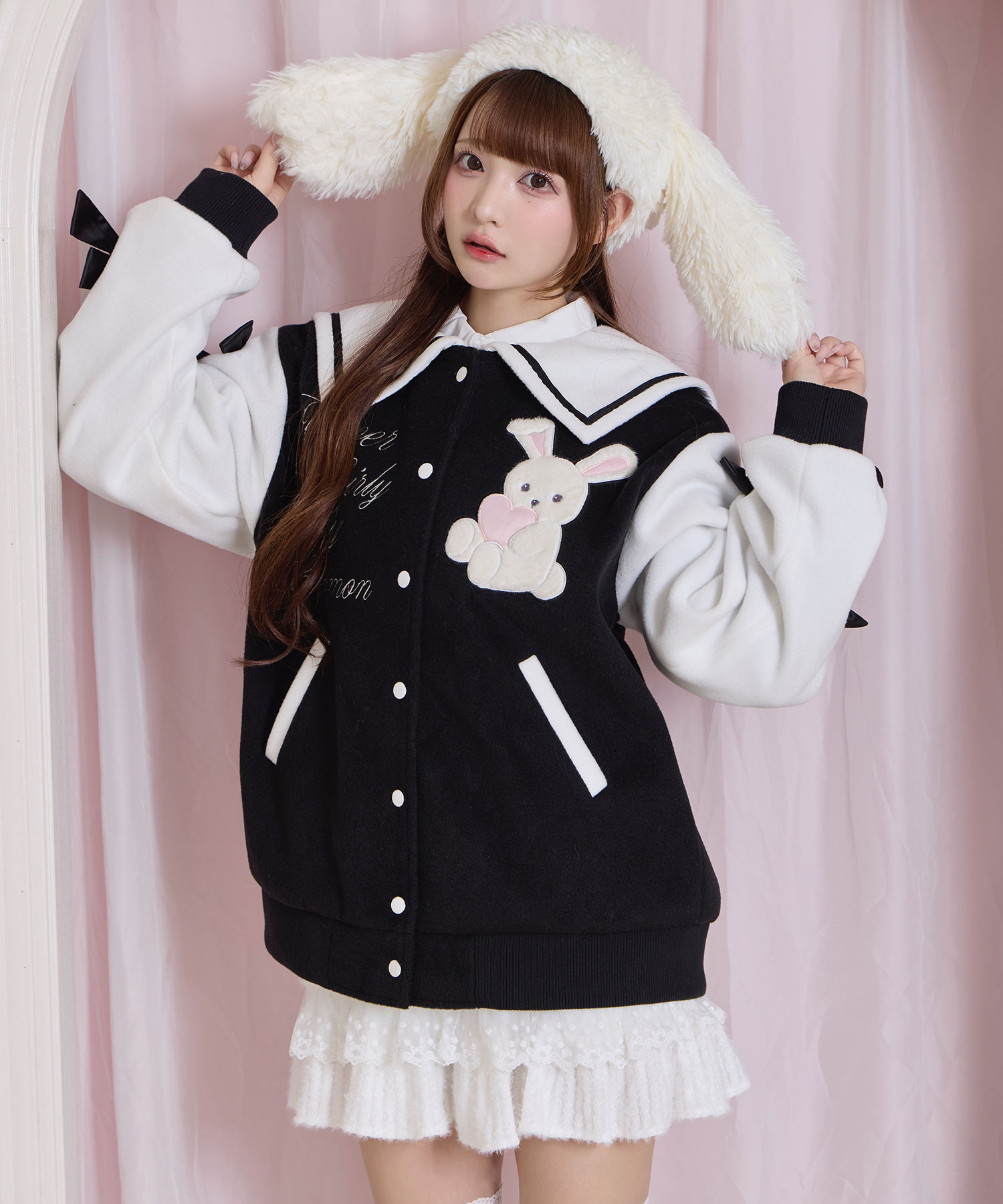 袖リボンハニーちゃんアップリケスタジャン – BUNNY APARTMENT