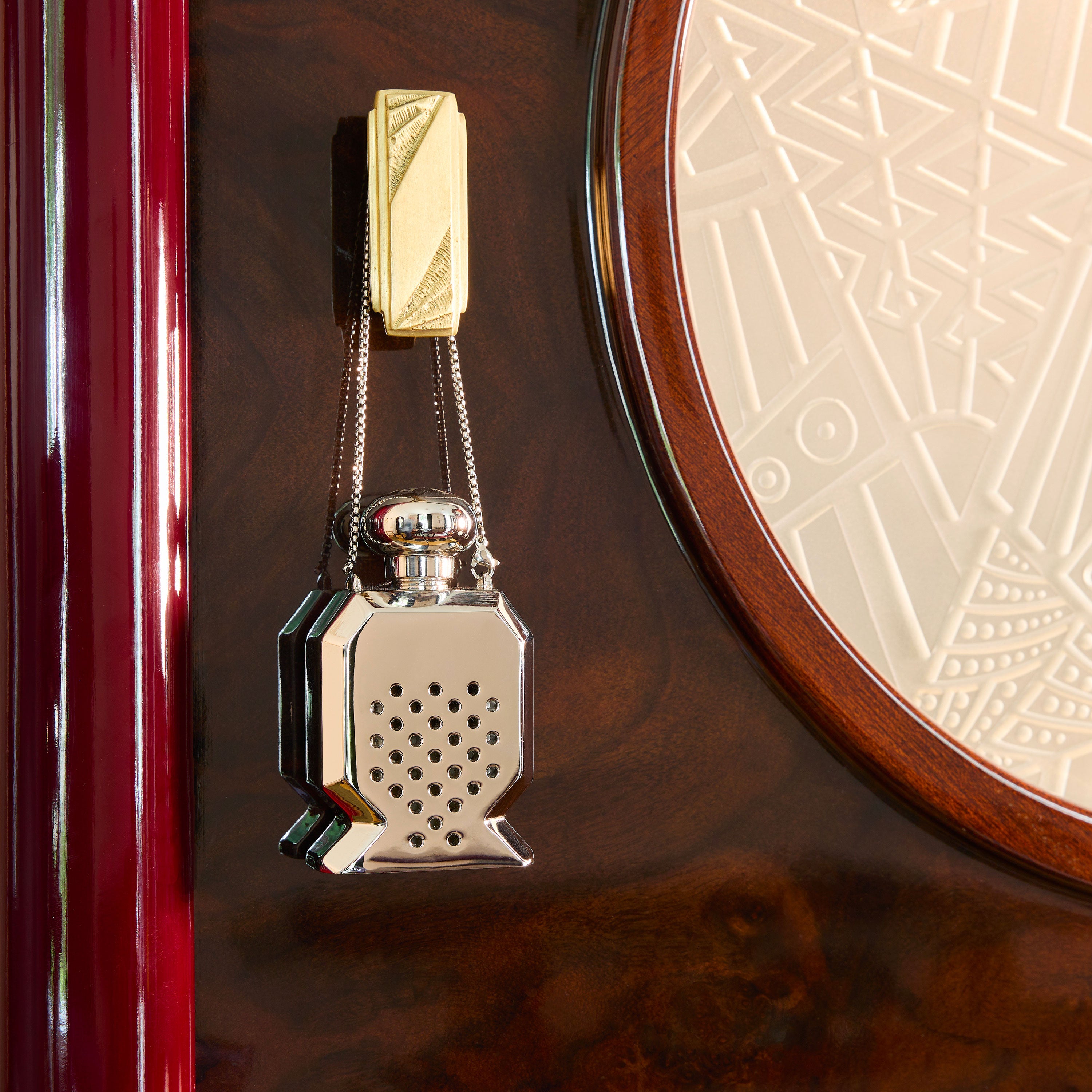 ボワット・メタリック・オドリフェラン – Officine Universelle Buly