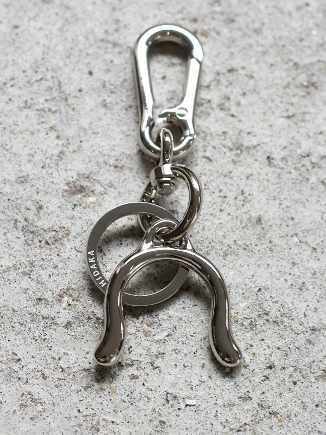 HIDAKA(ヒダカ) 公式取り扱い ショップ から 全国に オンライン 通販