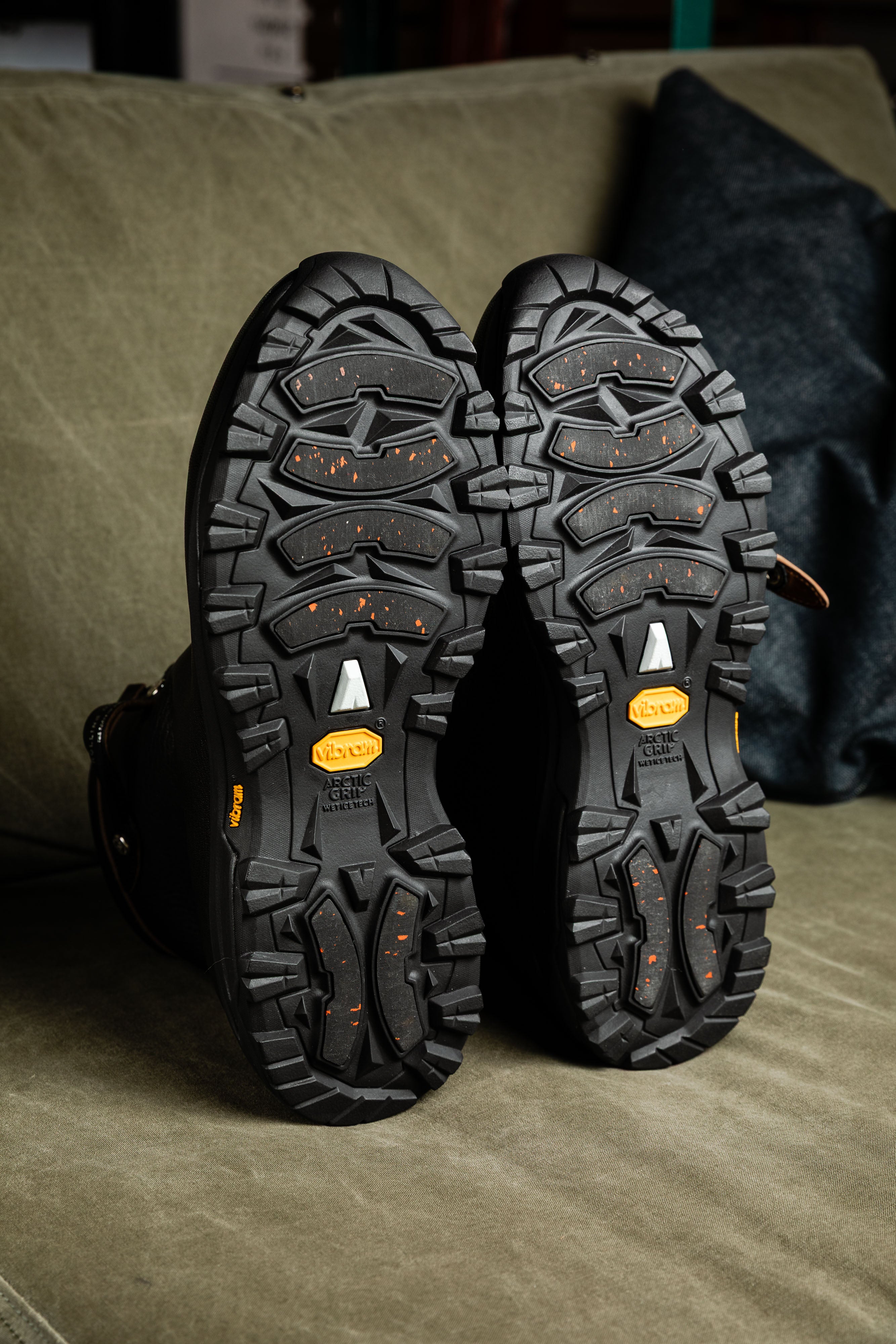 Rolling Dub Trio - Fargo - Black Goat & Mouton