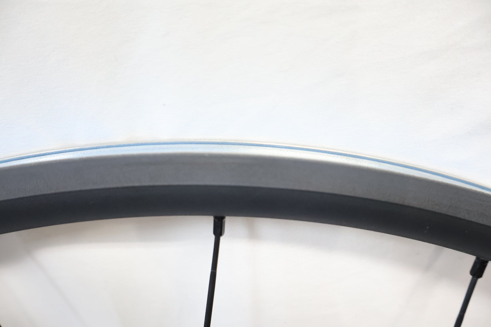 TOKEN 「トーケン」 C22AX DHuezz Zenith シマノ11速 ホイールセット