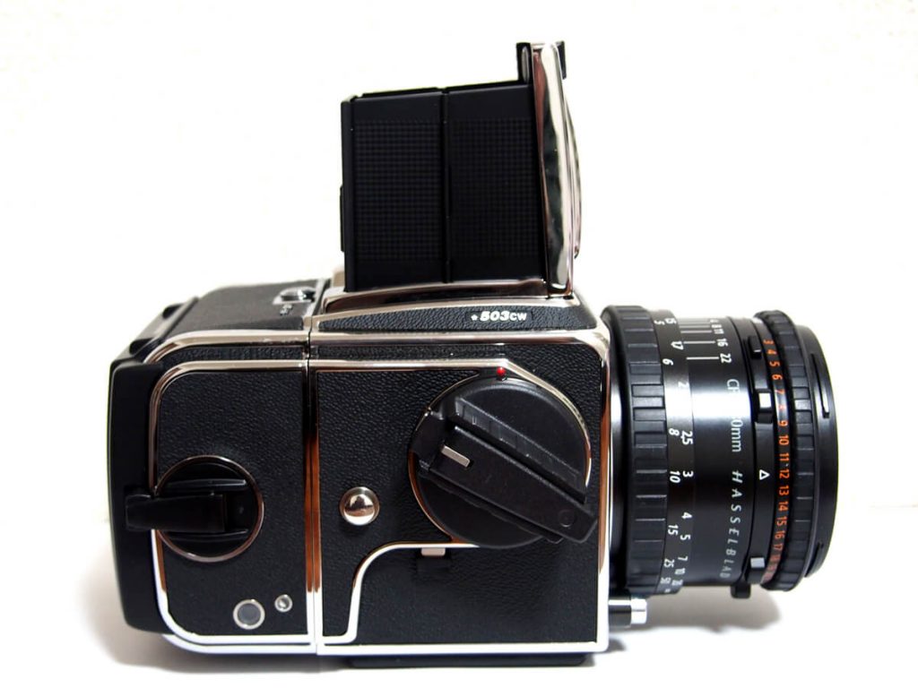 ハッセルブラッド 中判一眼レフカメラ 503CWを東京都より宅配にて高価