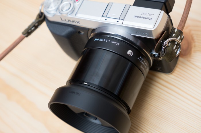 シグマ 60mm F2.8 DN マイクロフォーサーズ” レビュー。 外観を