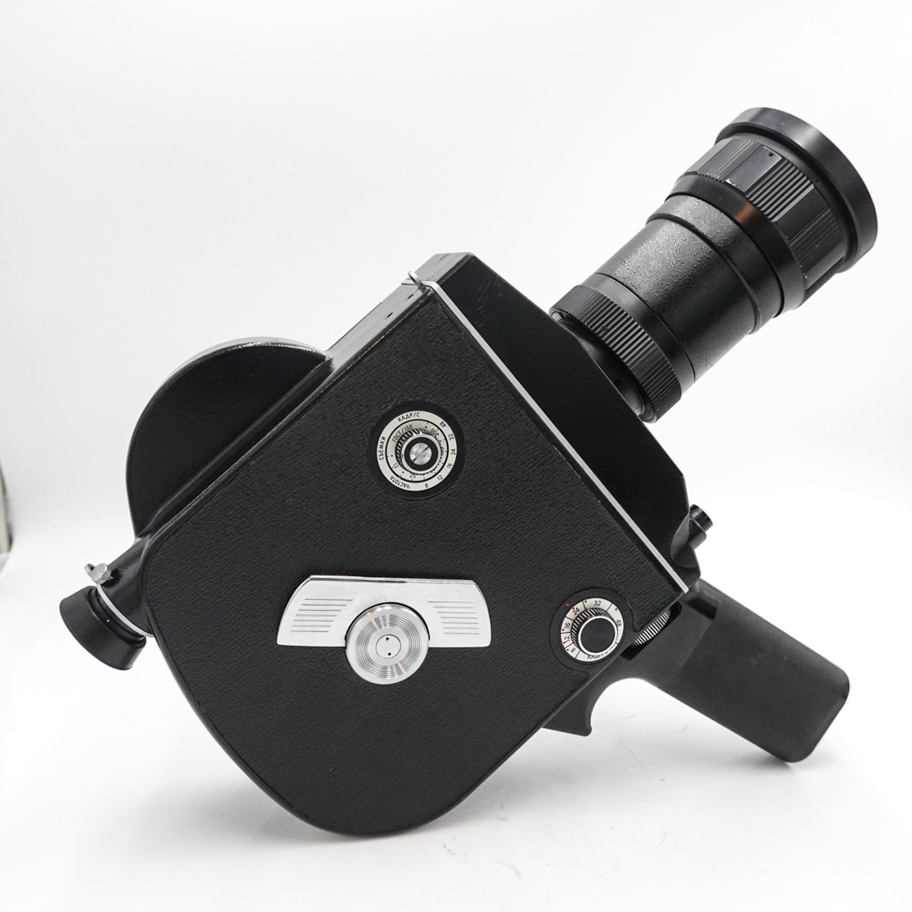 Krasnogorsk-3 K3 16mm Cine Film Camera - CameraCrate.com - Super 8