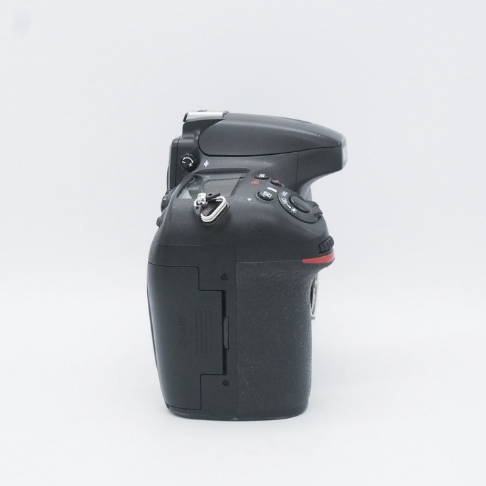 中古】(ニコン) Nikon D800 ボデイ ※シャッター回数約78,400｜ナニワ