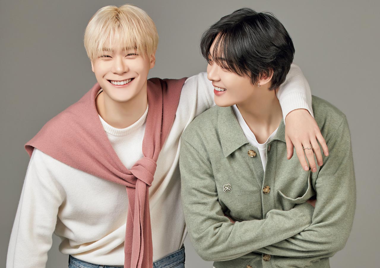 ASTROムンビンとサナに恋する予感♡ボリューム満点の写真&インタビュー