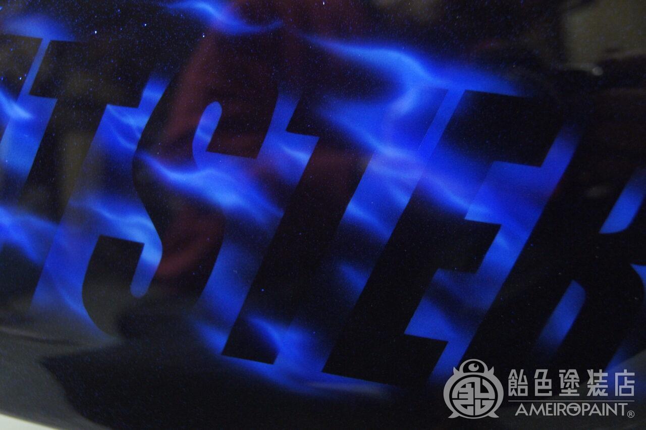 ナイトスターのエアクリーナーカバーへエアブラシとキャンディフレーク