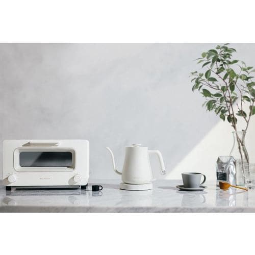 バルミューダ KPT01JP-WH 電気ケトル BALMUDA The Pot 0.6L ホワイト